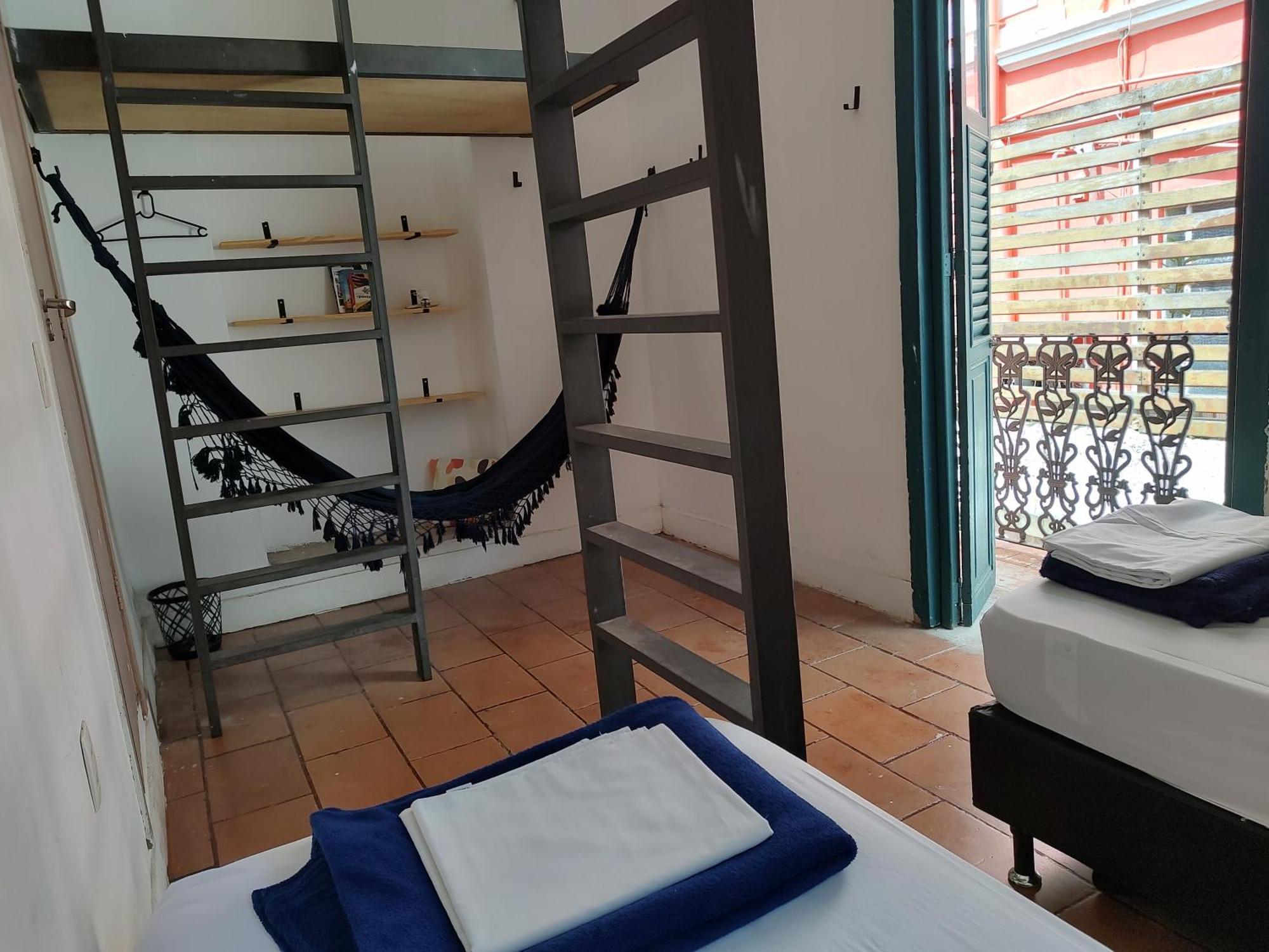 Hostal Rio *